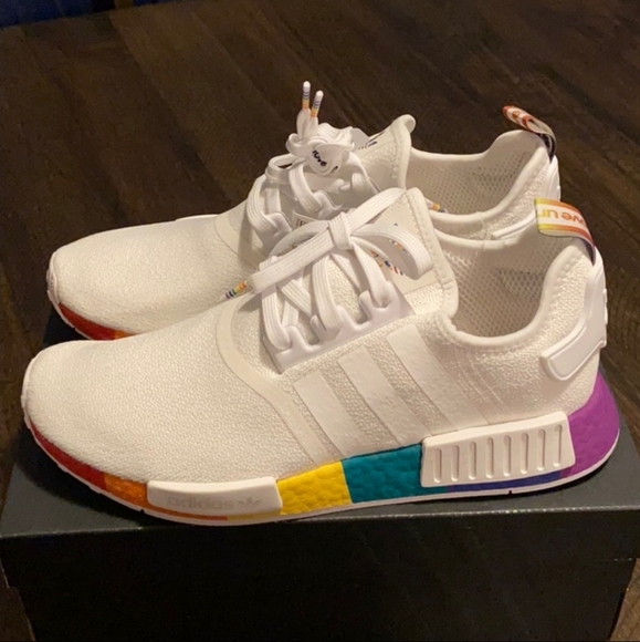 nmd_r1 pride shoes womens